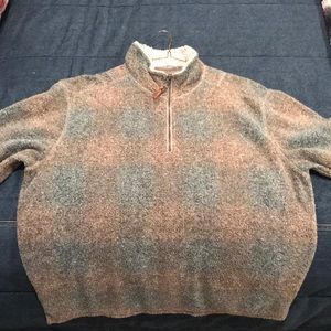 True Grit quarterzip